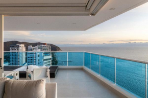 Hermoso Penthouse Frente al mar en Reserva del Mar de 4 habitaciones y 3 baños con Jacuzzi en el Balcon